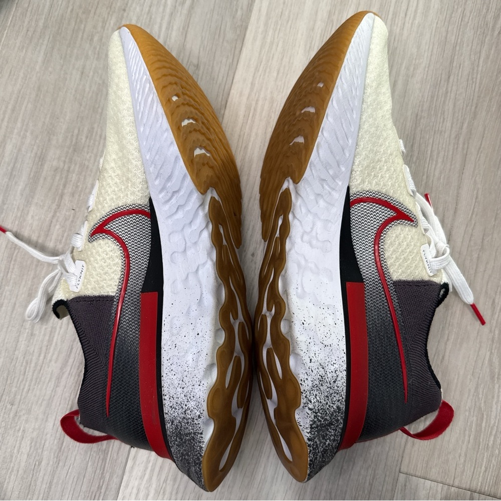 Nike React Infinity Run Flyknit Trainers 👟 - Picture 6 of 8